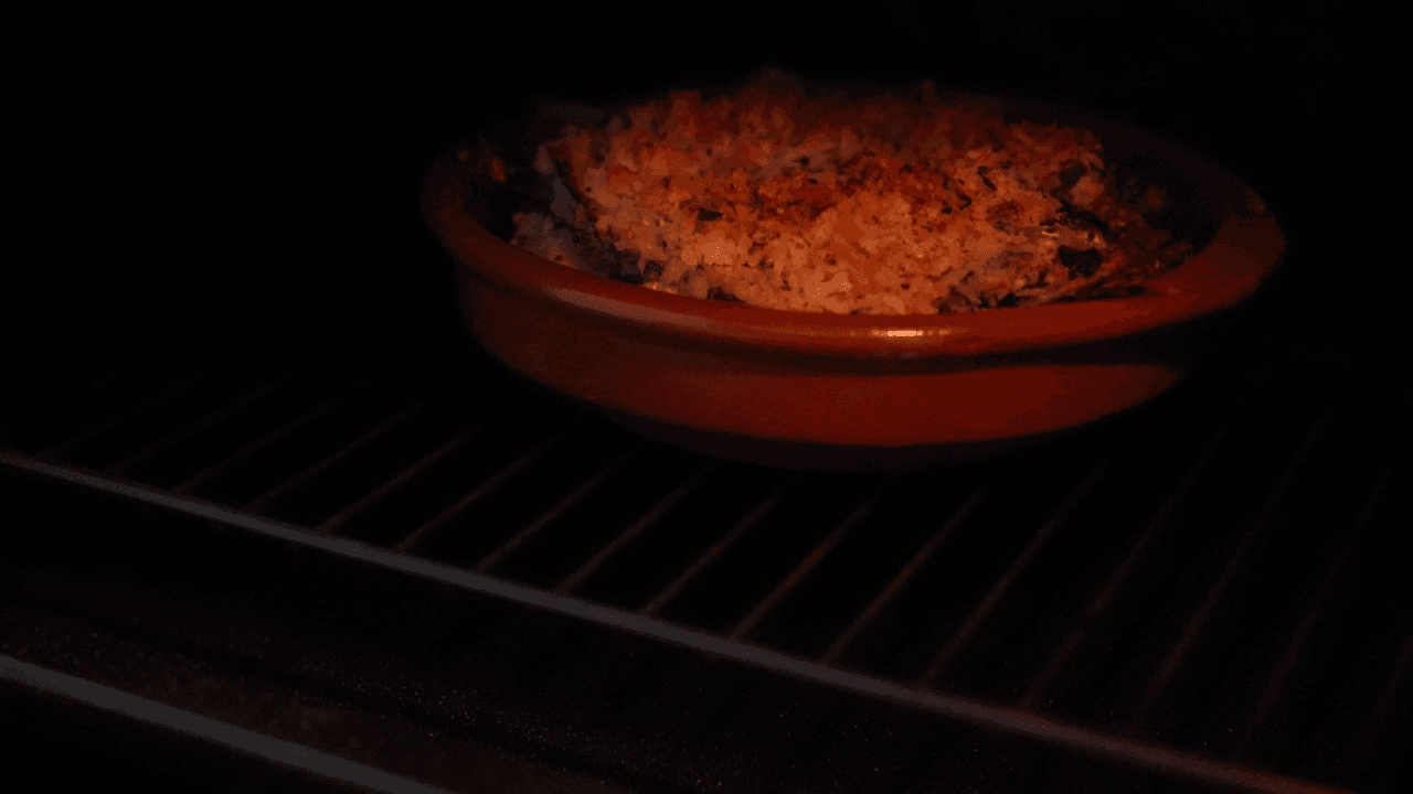 200℃のオーブンで約8〜10分焼く2