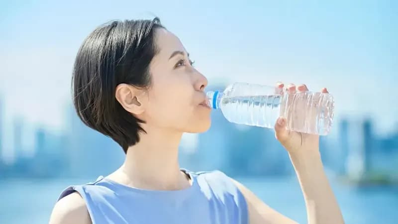 バソプレシン（抗利尿ホルモン）とは｜働きや分泌メカニズム・尿崩症や過剰分泌のリスクを解説【医師監修】