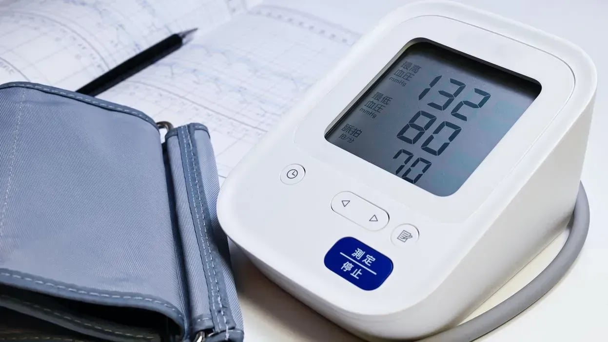 高血圧の基準ってどのくらい?年齢や病気によって異なる血圧の目標値も解説