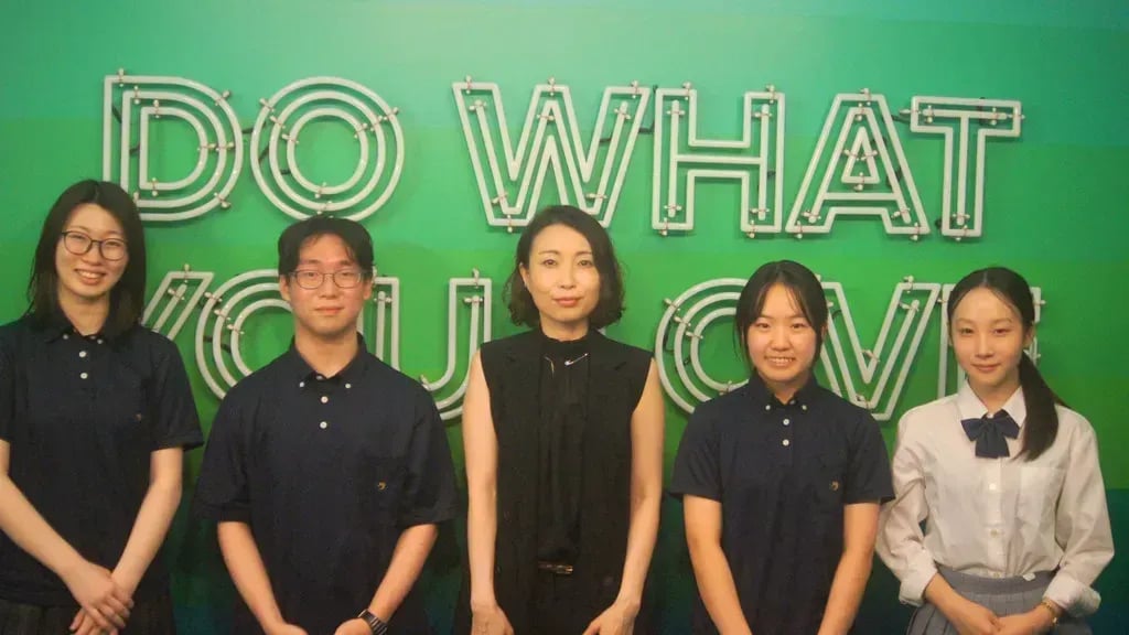 「神経内科を学ぶ高校生」が第一線で活躍する専門医と対談!気になる神経内科医の仕事や認知症、高校生の将来について語り合う