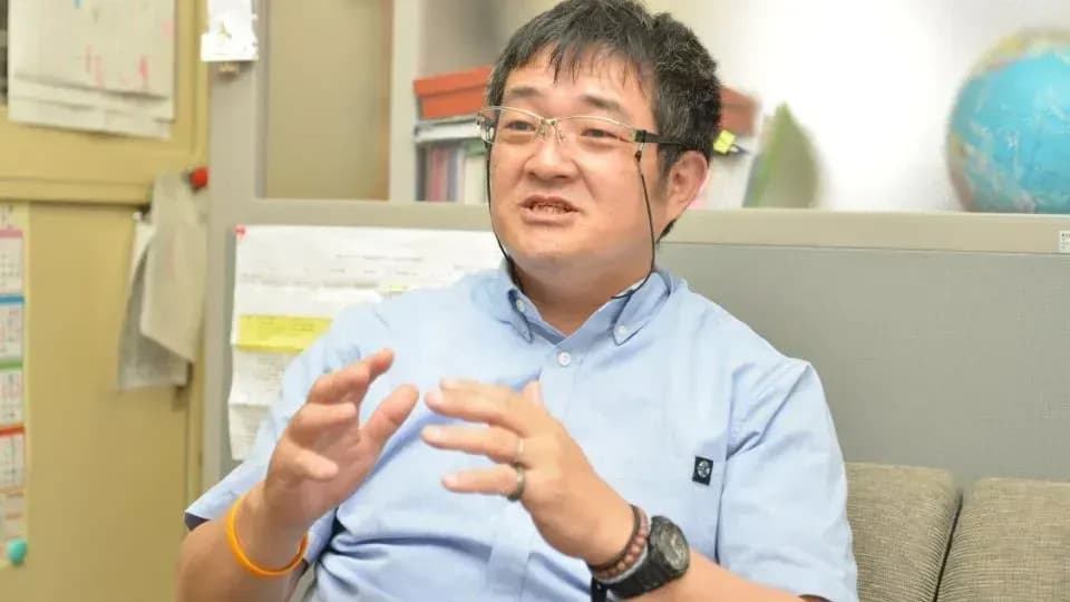 認知症と自動車について話す上村直人先生
