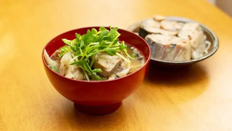 サバ缶、サケ缶、ツナ缶で作る!脳の健康を考えた「魚の缶詰みそ汁」レシピ