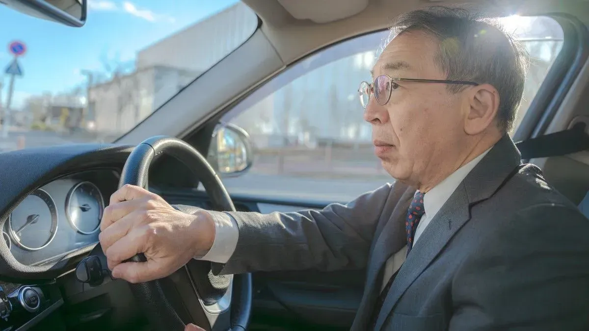 MCI（軽度認知障害）と診断されたときの運転免許はどうなる？運転時認知障害早期発見チェックリストも紹介