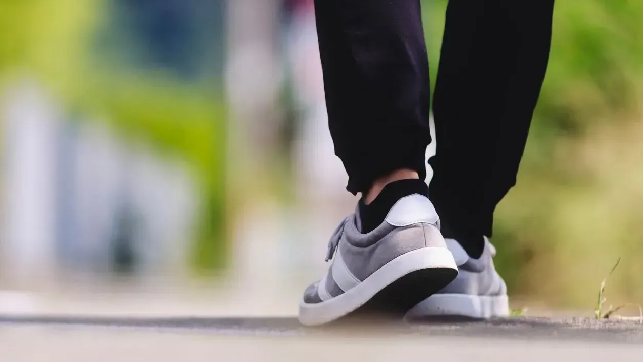 理学療法士が伝授！正しい歩き方の４つのポイントとトレーニング方法