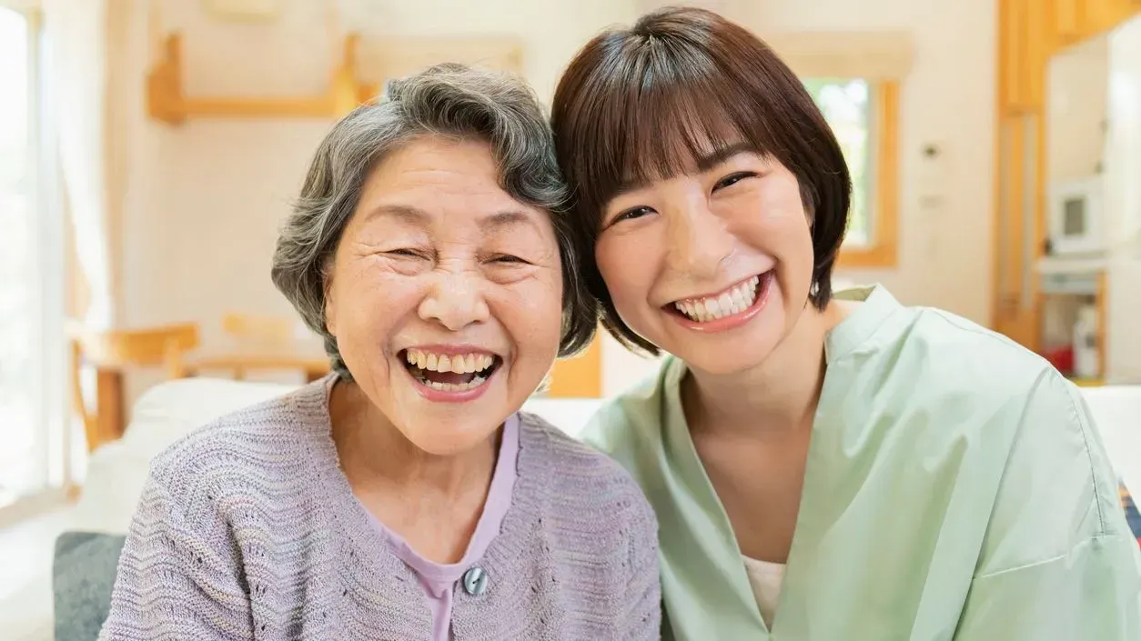 介護保険を利用するには？申請から認定までの流れと、要介護度別で利用できるサービスを解説