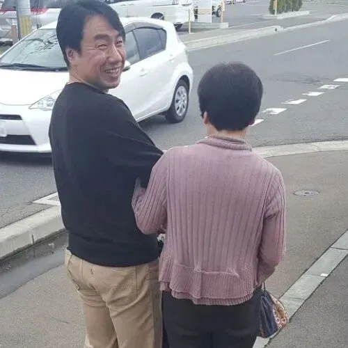 認知症の母を8年介護する筆者が考える、認知症介護3つの乗り越え方 - 工藤広伸さん(ご家族)