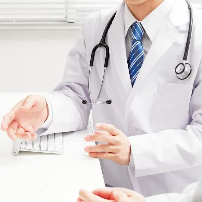 脂質異常症の疑いがある場合、何科を受診すれば良いの？そのまま放置するリスクについても解説
