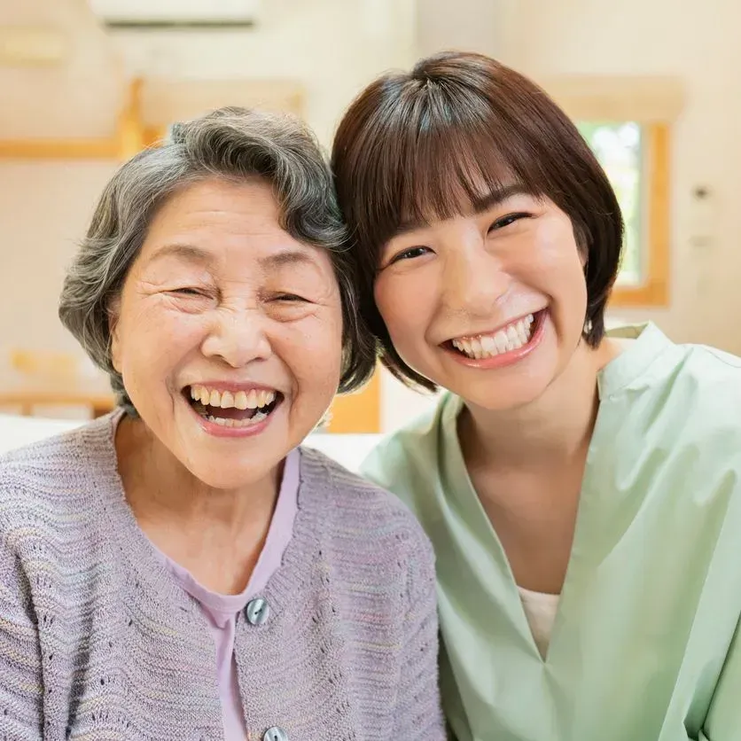 介護保険を利用するには?申請から認定までの流れと、要介護度別で利用できるサービスを解説