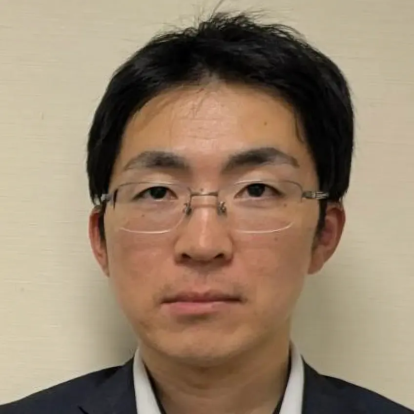 千代田区地域包括ケア推進係の菊池慎二さんの顔写真