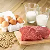 大豆と卵などタンパク質が摂れる食材