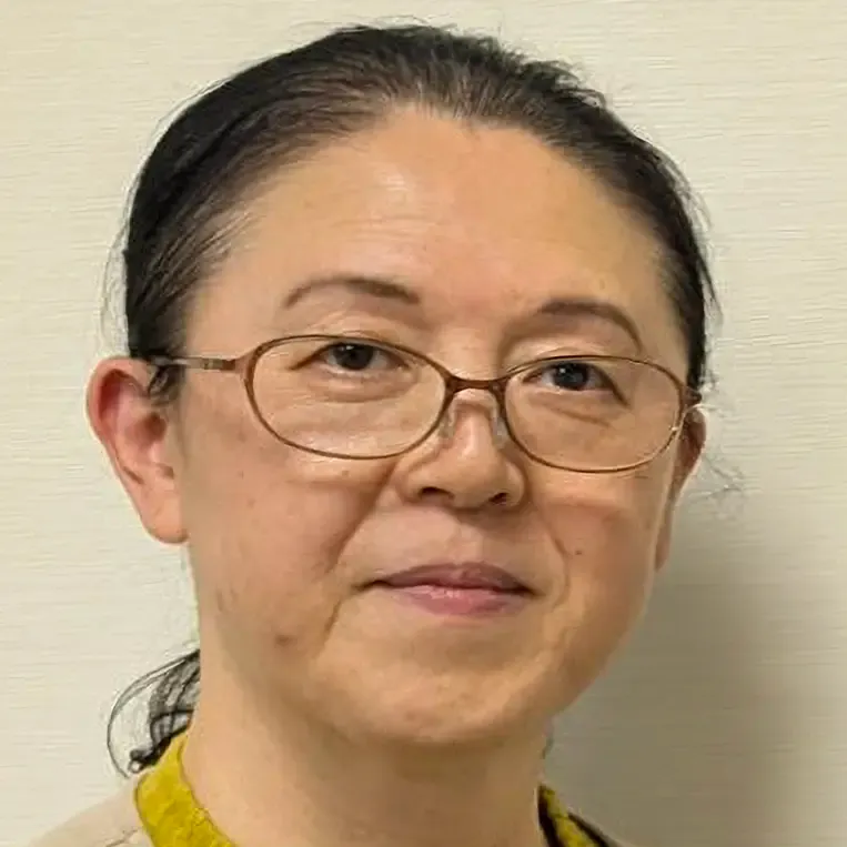 千代田区地域包括ケア推進係の鈴木裕子さんの顔写真