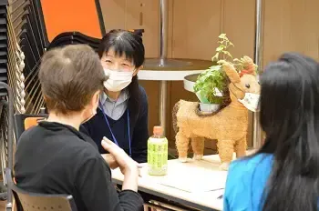 実桜の会の一場面