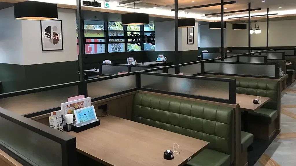デニーズの座席