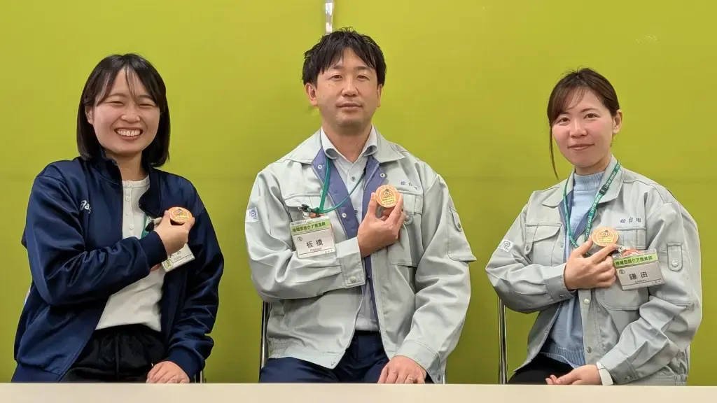 仙台市地域包括ケア推進課の大宮さんと板橋さんと鎌田さんの写真